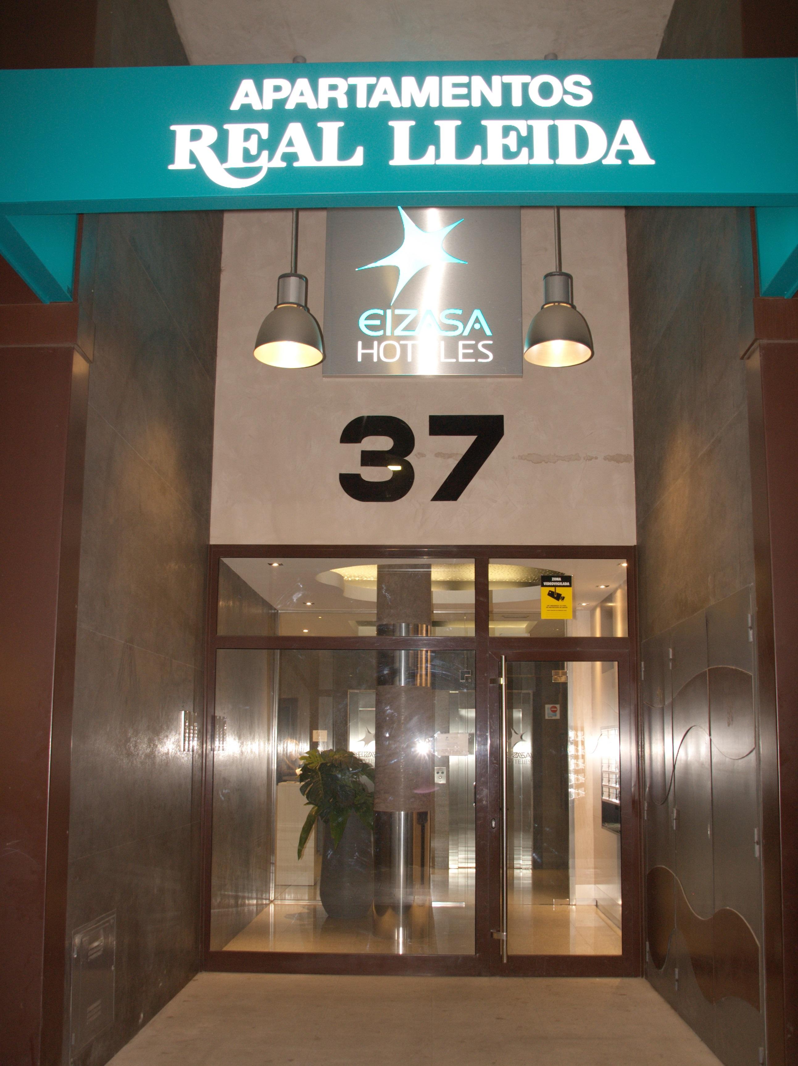 Apartamentos Real Lleida Exterior photo